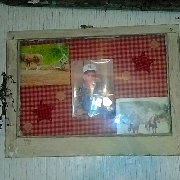 Primitive Picture Frames